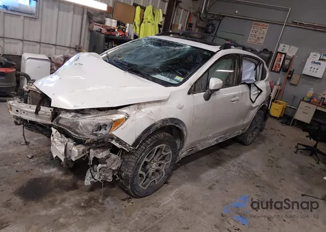 2016 Subaru Crosstrek 2.0I Premium z USA, uszkodzony, nr VIN JF2GPABC8G8317447